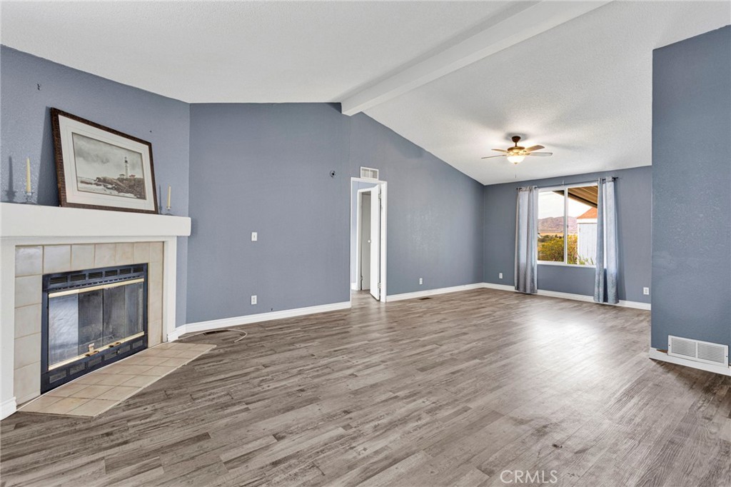 20843 Waalew Rd C6 Property Photo 5