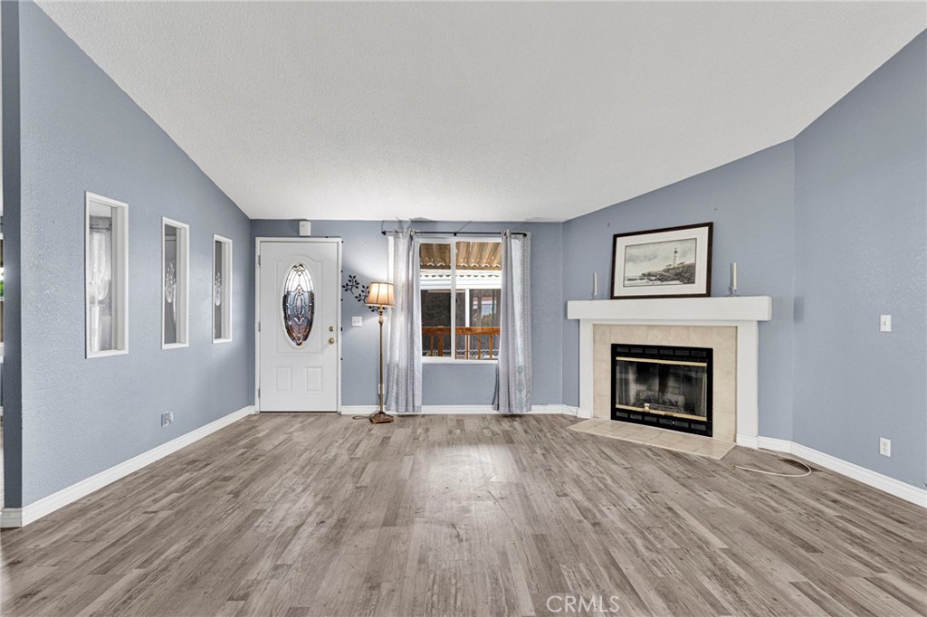 20843 Waalew Rd C6 Property Photo 7