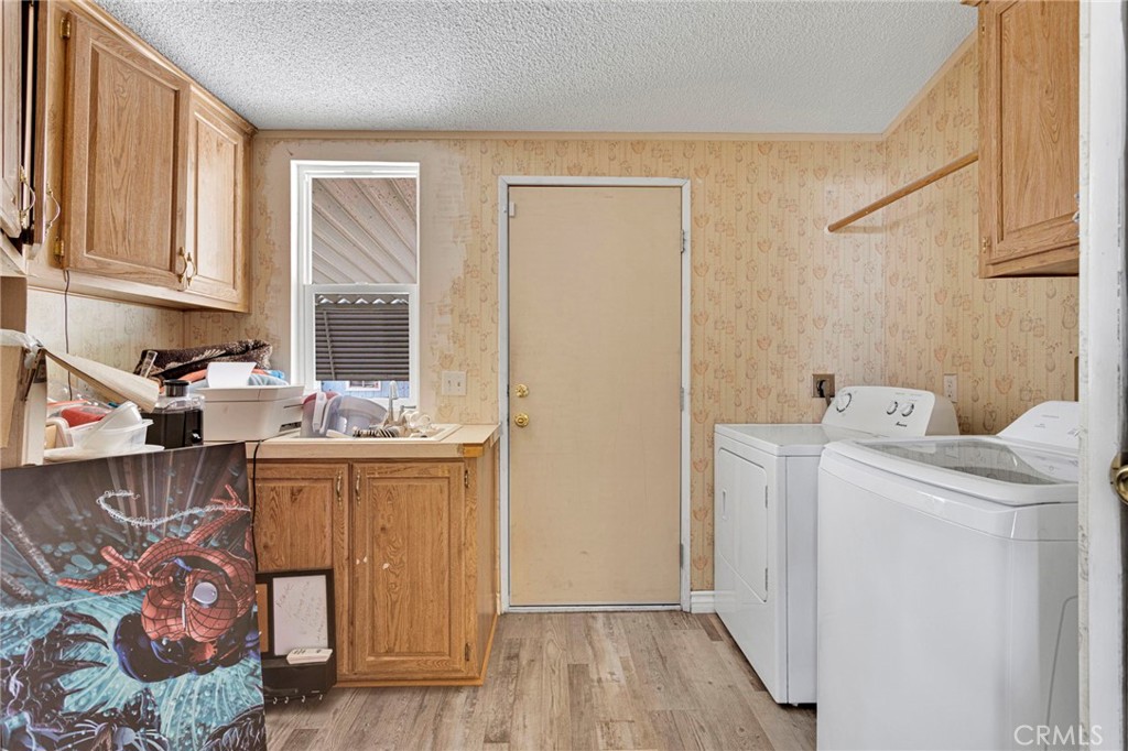 20843 Waalew Rd C6 Property Photo 18