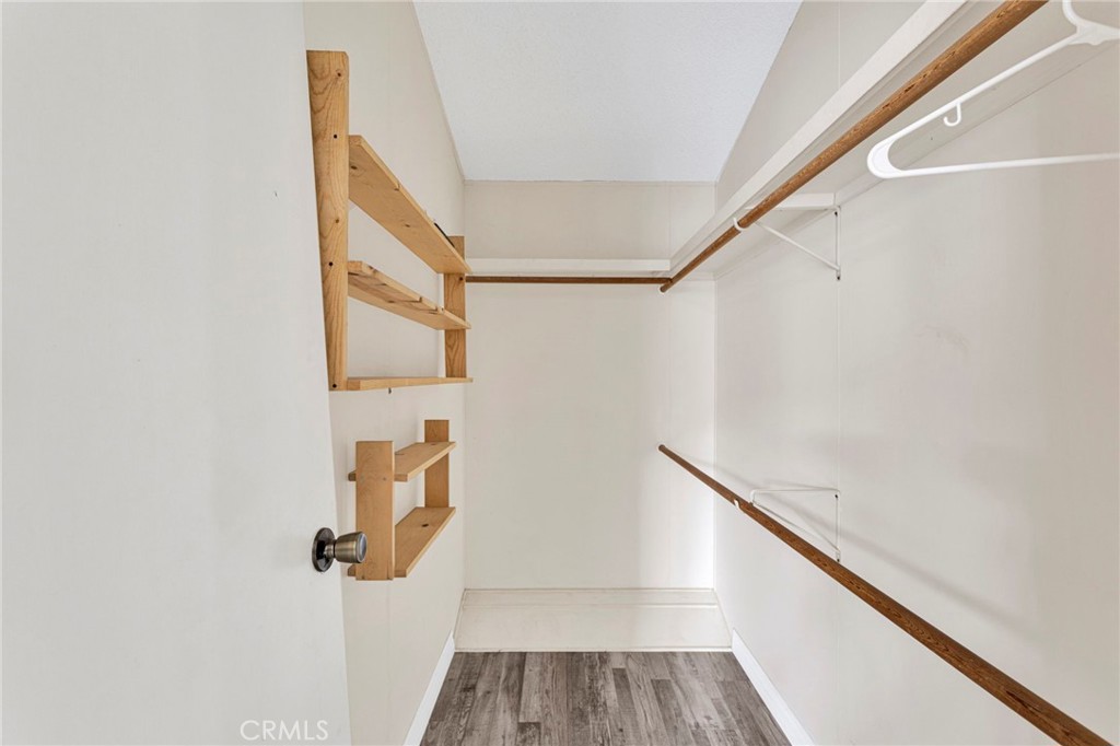20843 Waalew Rd C6 Property Photo 26