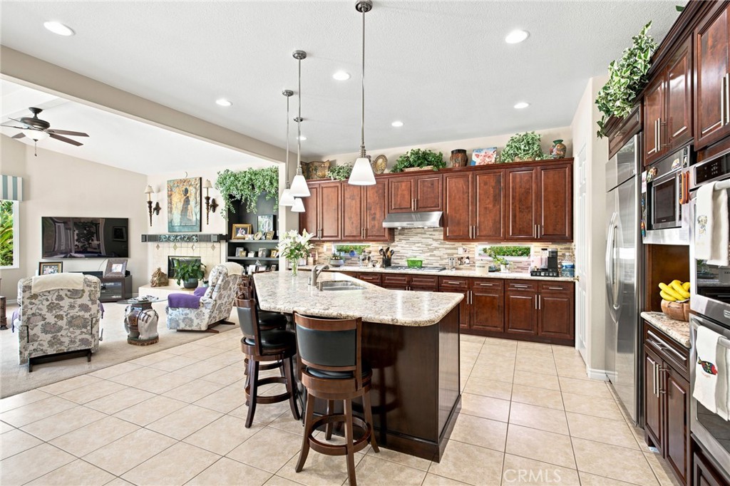 22976 Banbury Court Property Photo 32