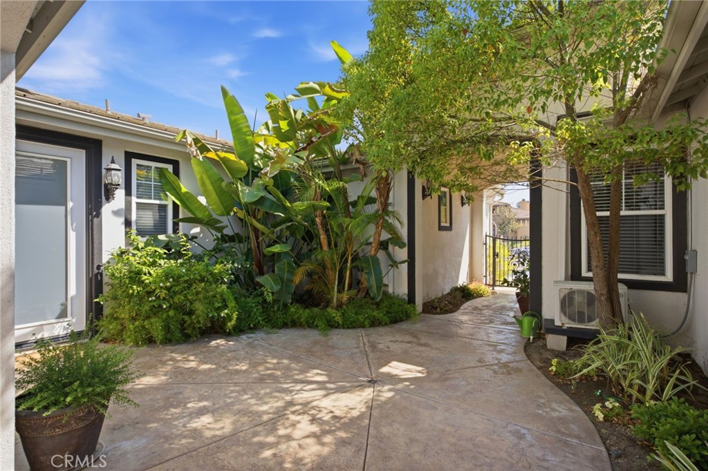 22976 Banbury Court Property Photo 54