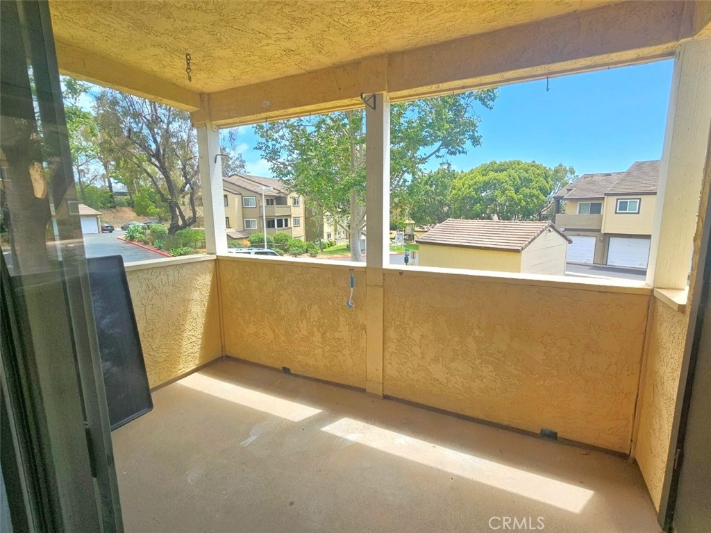 5025 Los Morros Way 48 Property Photo 7
