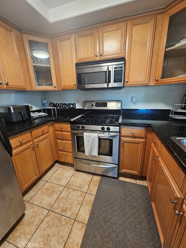 5025 Los Morros Way 48 Property Photo 15