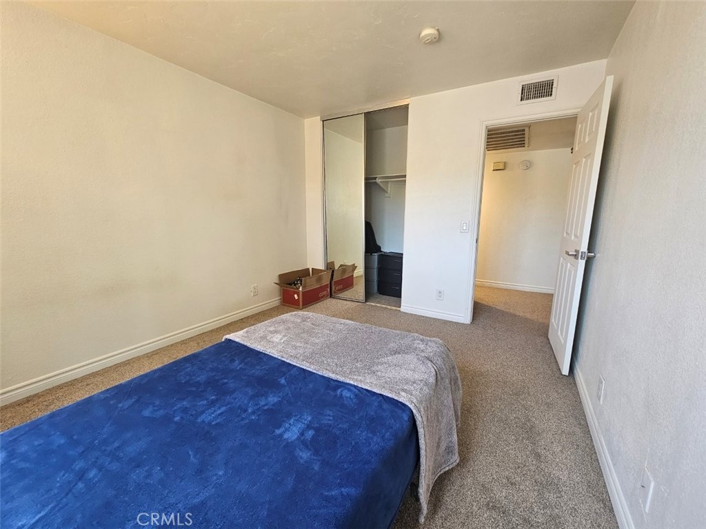 5025 Los Morros Way 48 Property Photo 20