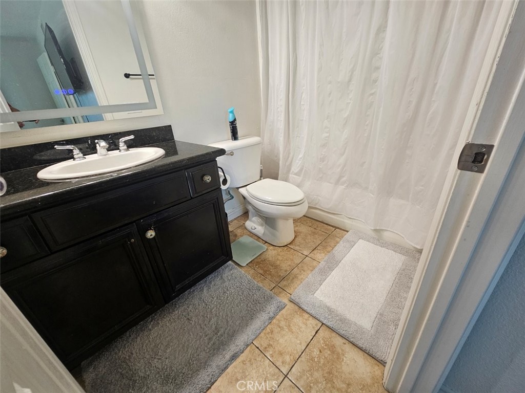 5025 Los Morros Way 48 Property Photo 25