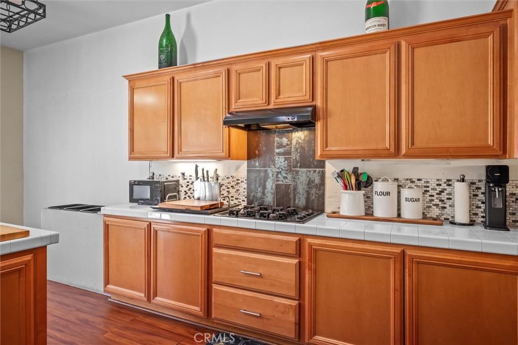 22976 Nan Property Photo 25