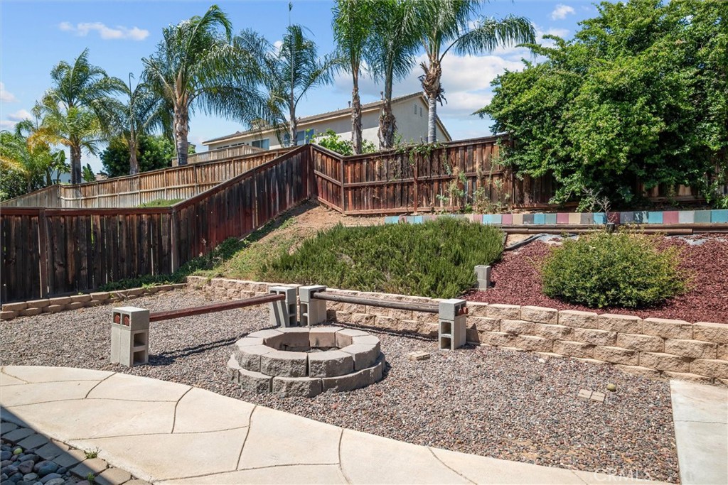 22976 Nan Property Photo 51