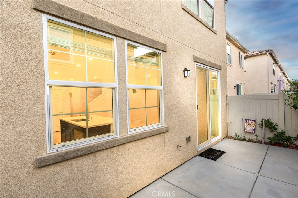 41957 Zafra Property Photo 3