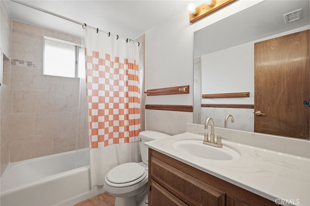 27195 Aurora Property Photo 24