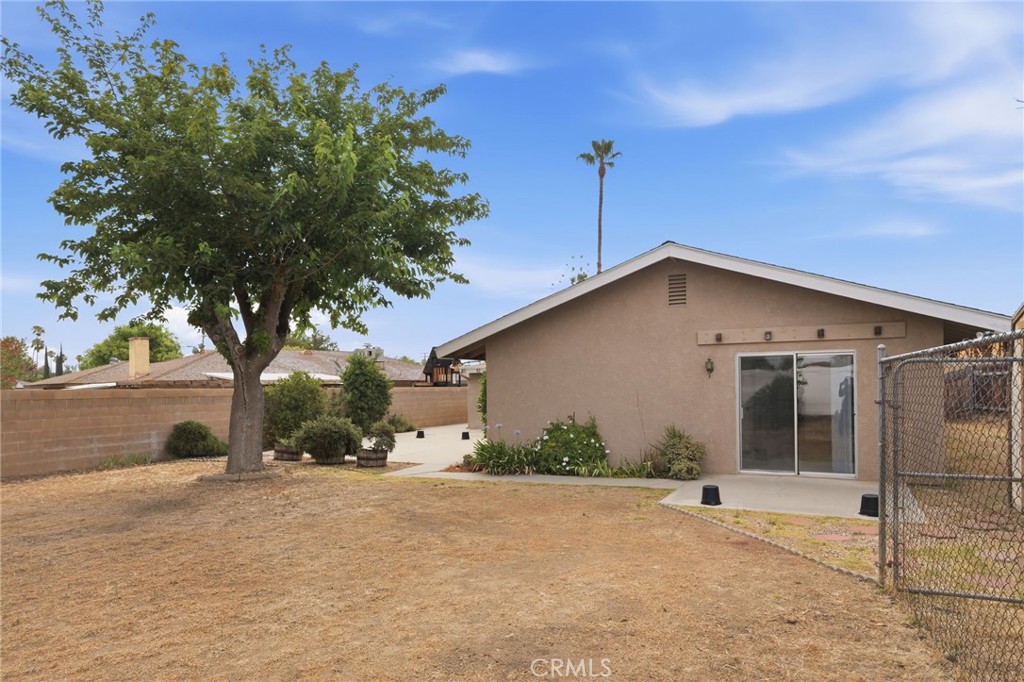 27195 Aurora Property Photo 35