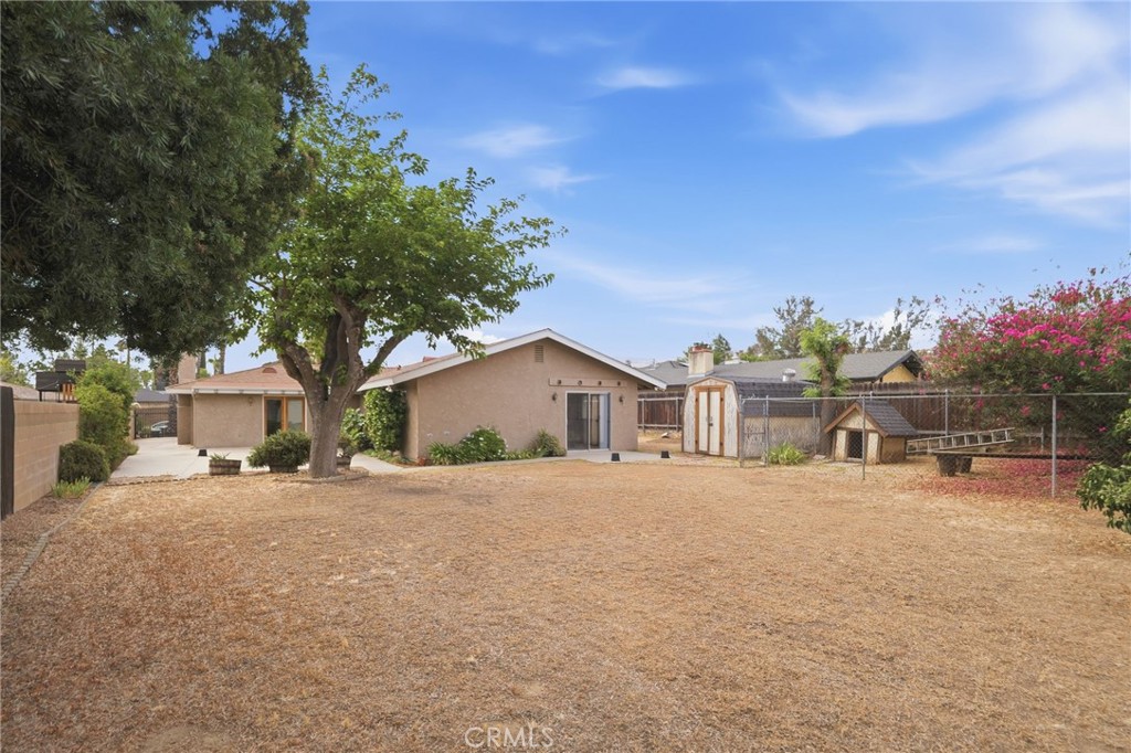 27195 Aurora Property Photo 37