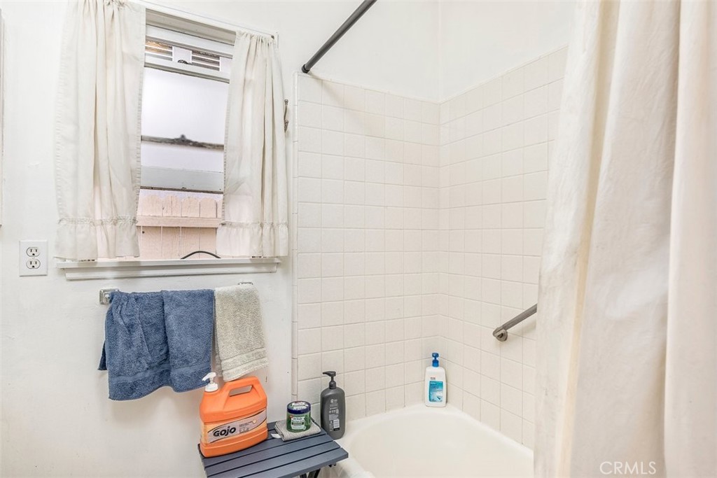 924 Walnut Street Property Photo 18