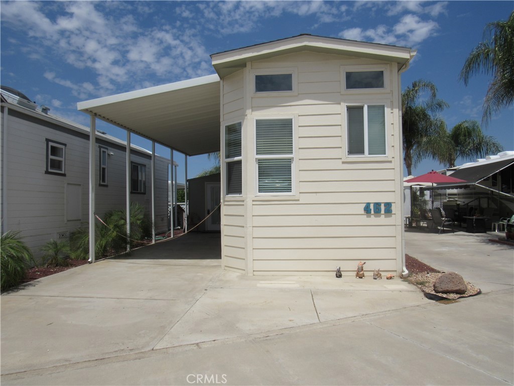 1295 S Cawston 462 Property Photo 1