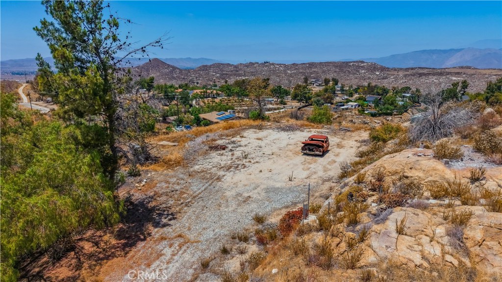 41300 Polly Butte Property Photo 28