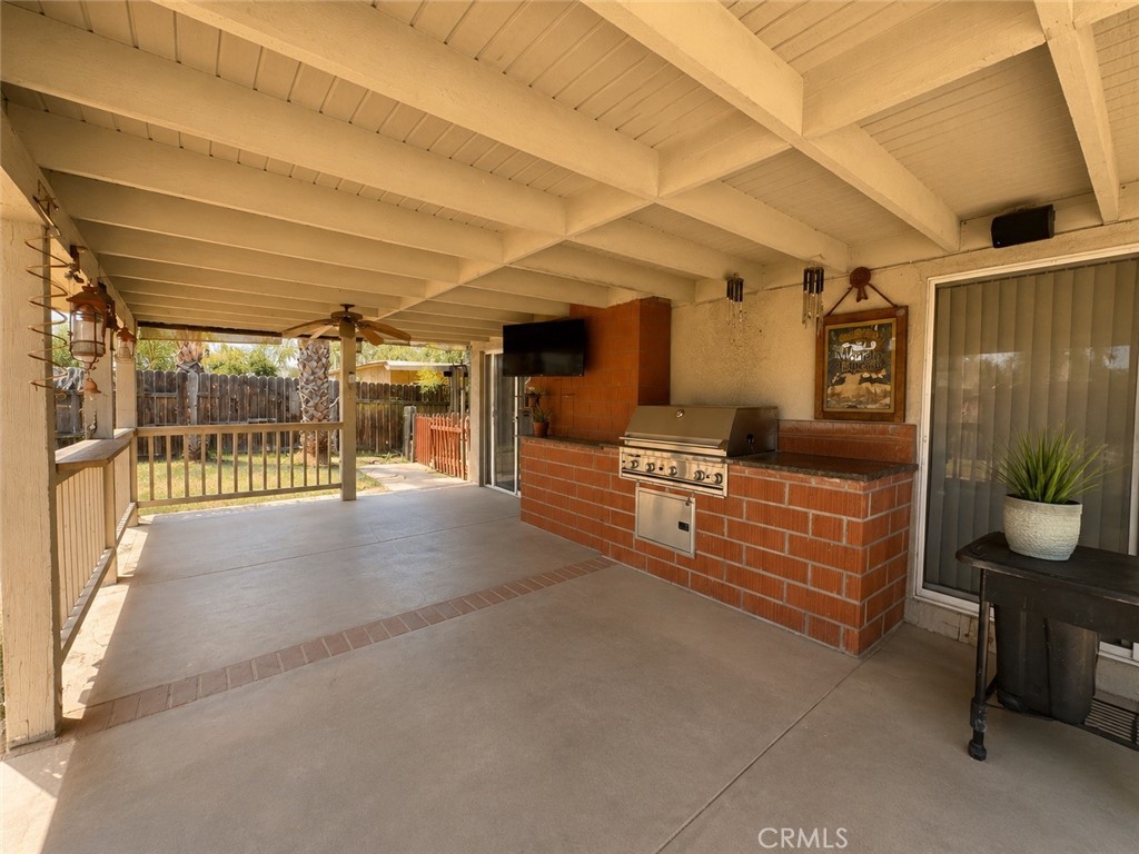12696 Hackberry Property Photo 14