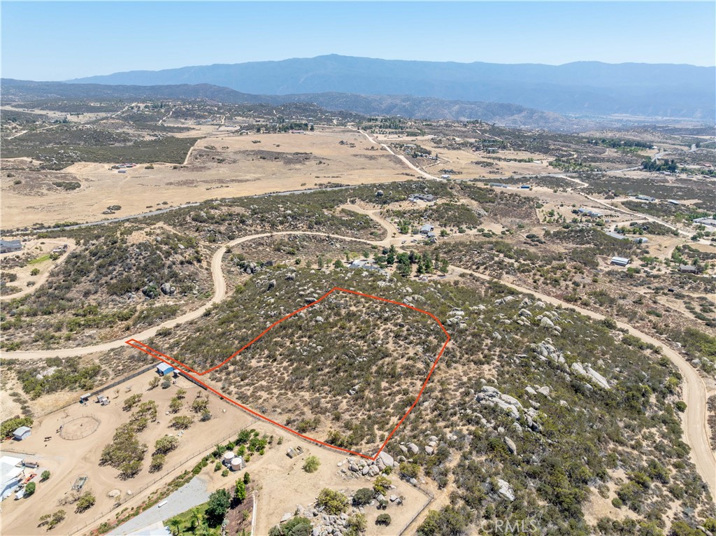1063 Wildhorse Circle Property Photo 3