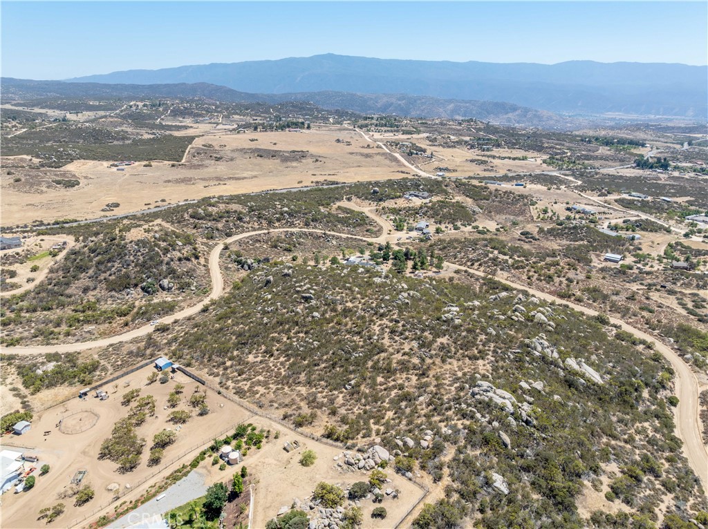 1063 Wildhorse Circle Property Photo 4