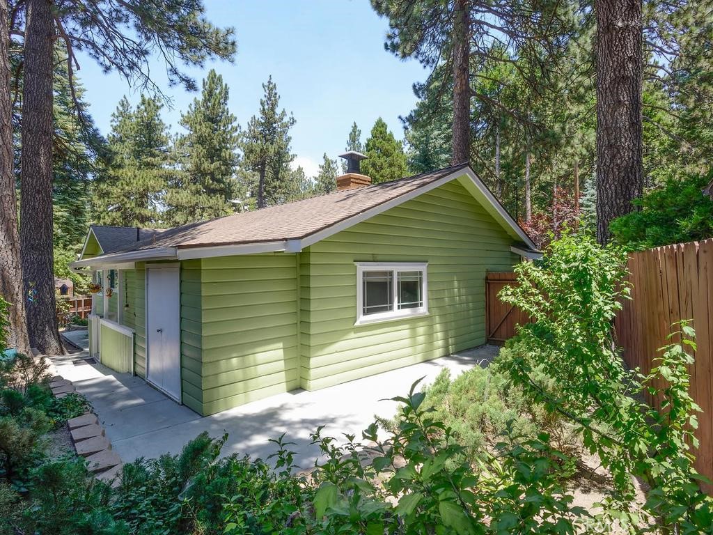 31671 Luring Pines Drive Property Photo 24