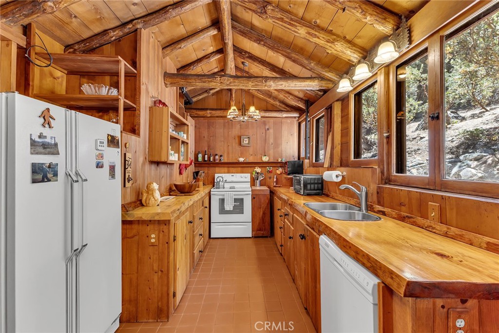 53921 Marian View Property Photo 28