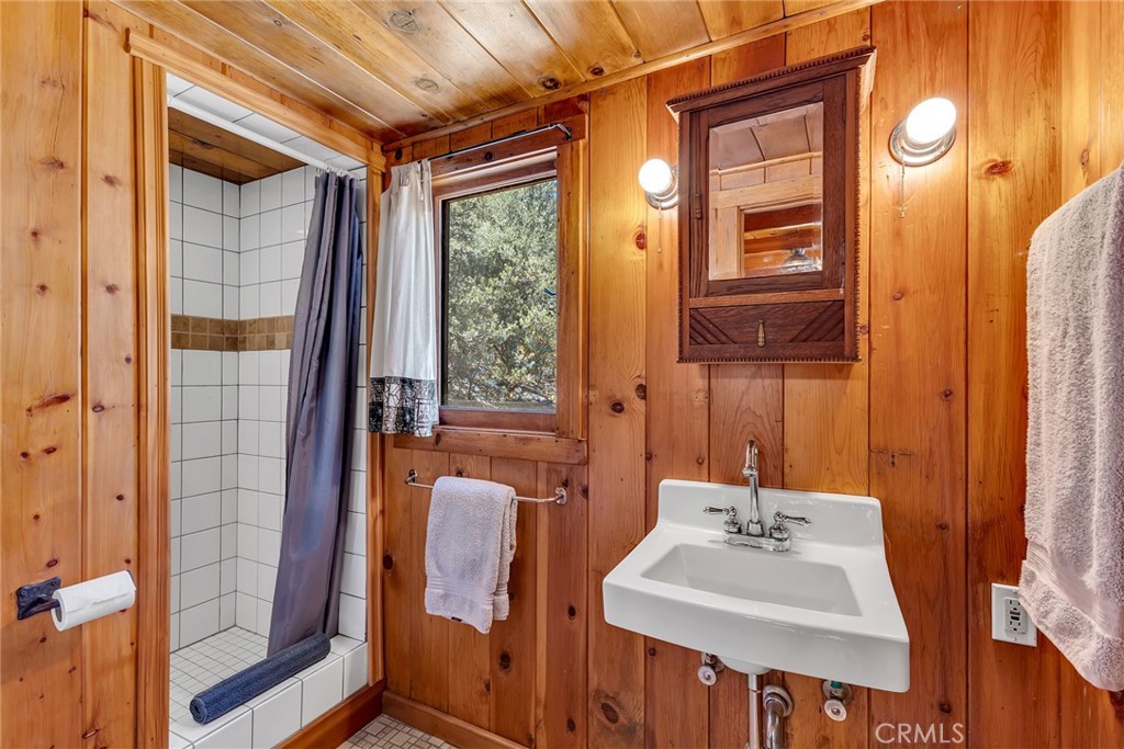 53921 Marian View Property Photo 69