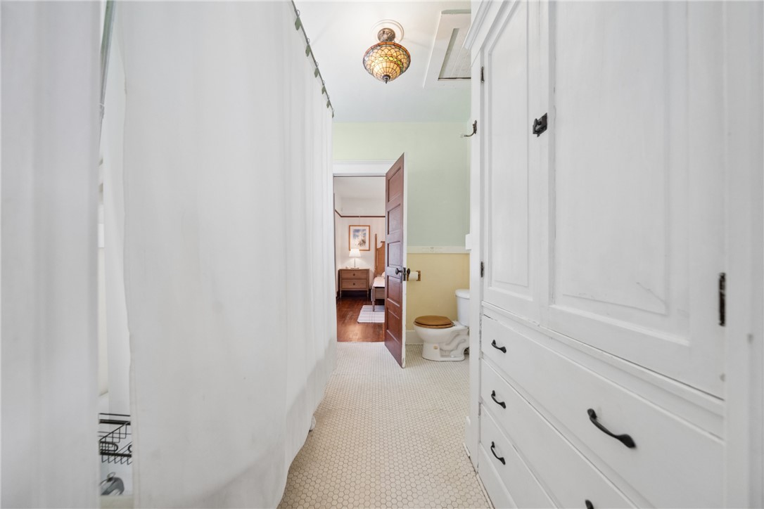 27440 Dartmouth Property Photo 27