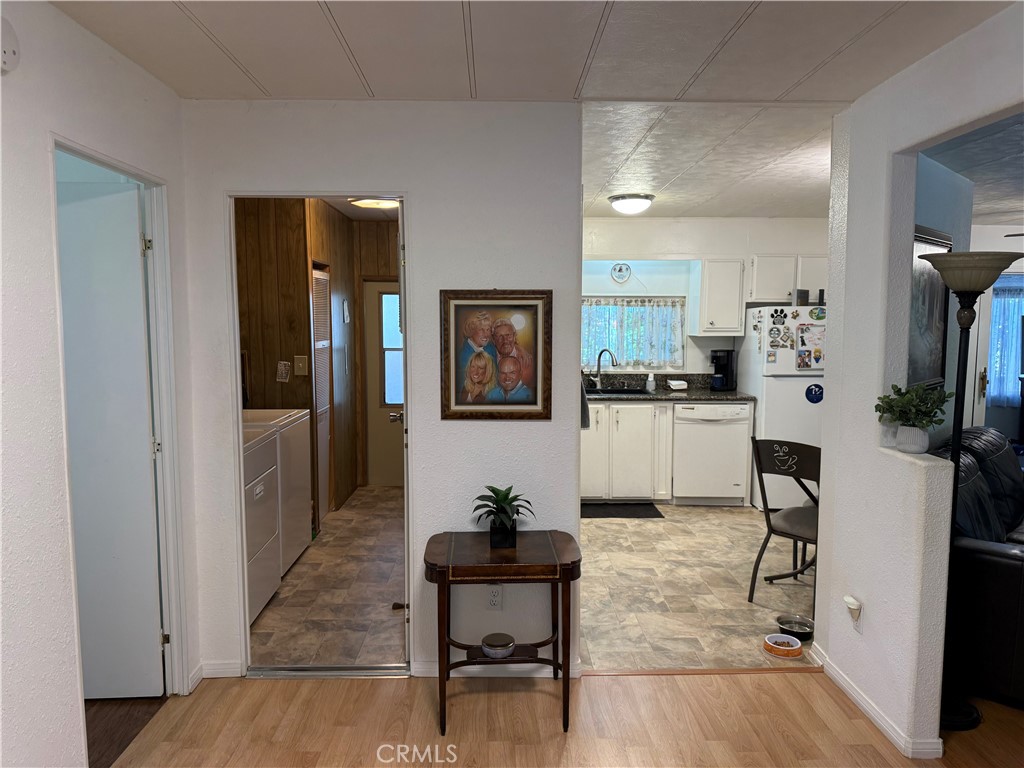 10564 Frontier Property Photo 7
