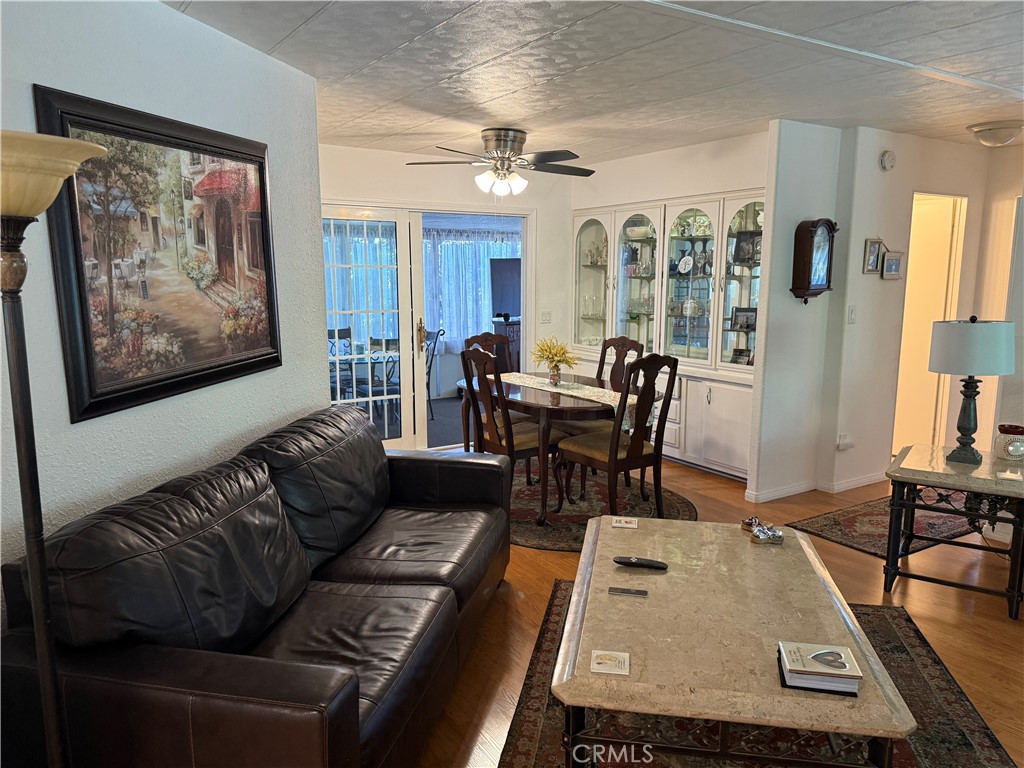 10564 Frontier Property Photo 18