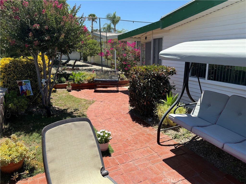 10564 Frontier Property Photo 44