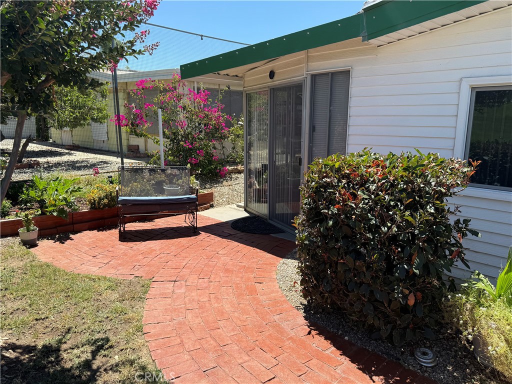 10564 Frontier Property Photo 47