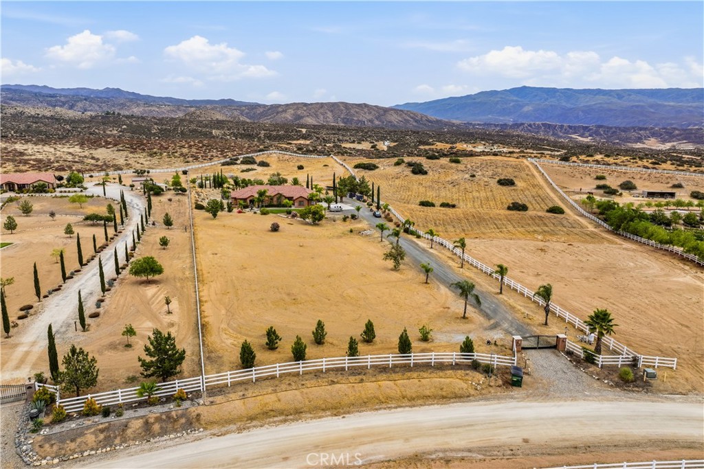 41820 Jojoba Hills Circle Property Photo 41