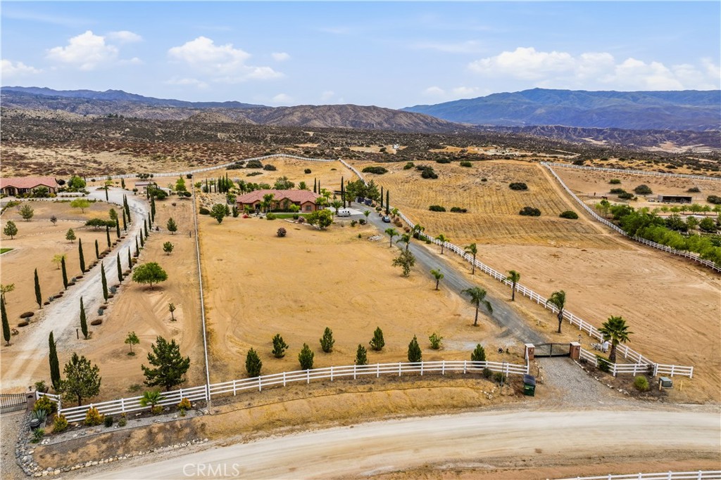 41820 Jojoba Hills Circle Property Photo 41