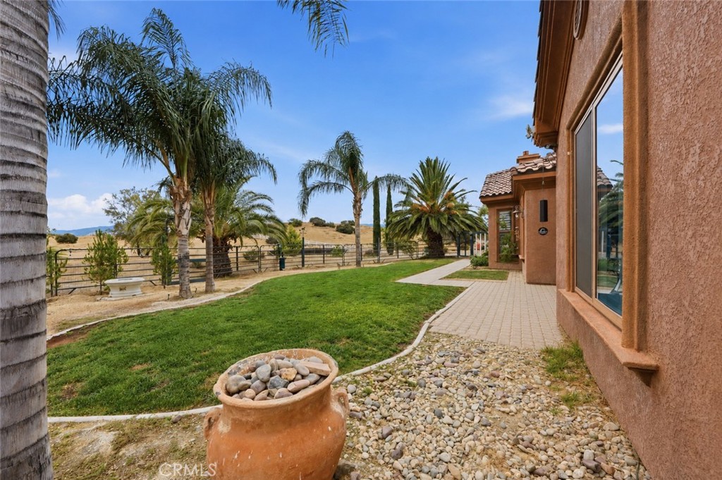 41820 Jojoba Hills Circle Property Photo 44