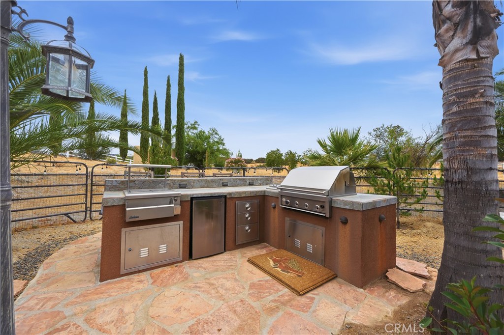 41820 Jojoba Hills Circle Property Photo 46