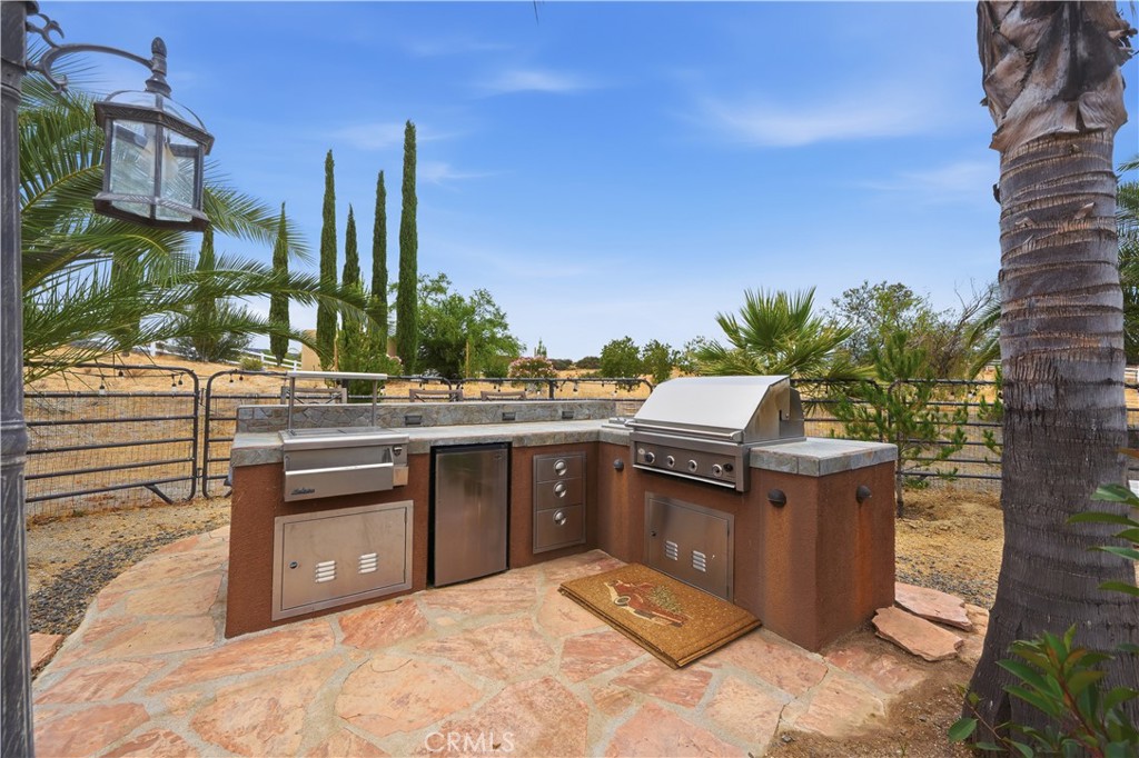 41820 Jojoba Hills Circle Property Photo 46