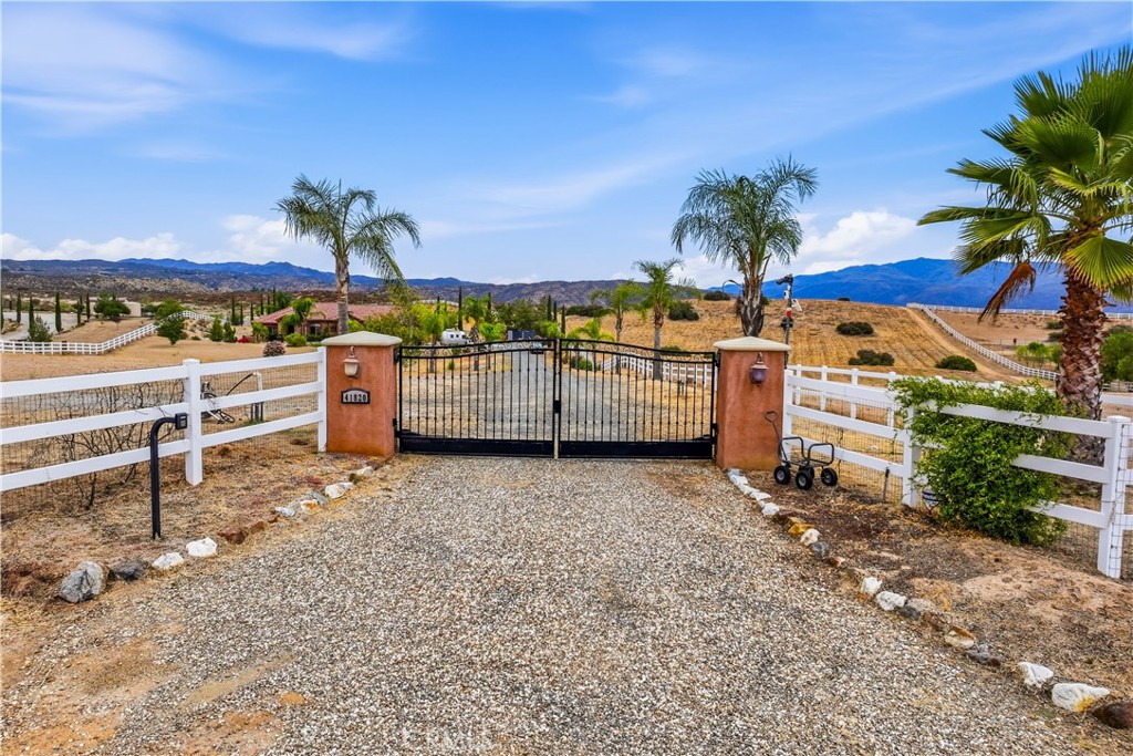 41820 Jojoba Hills Circle Property Photo 47