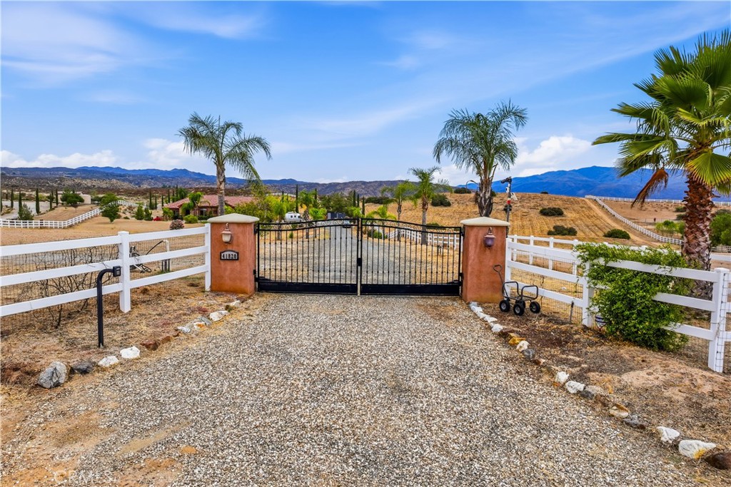 41820 Jojoba Hills Circle Property Photo 47