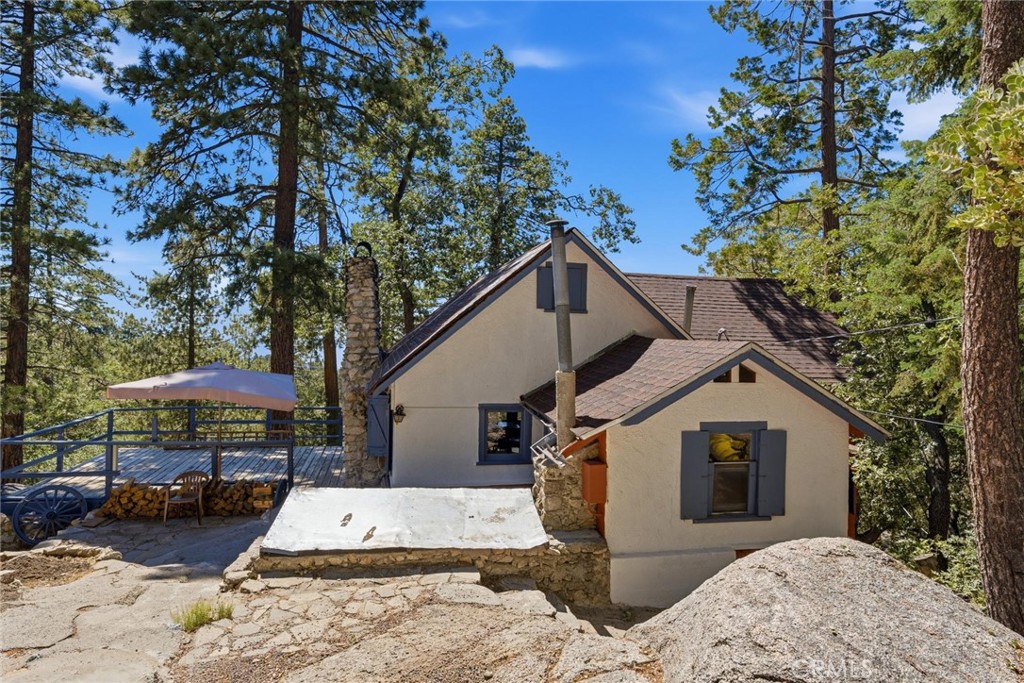 24759 Schaffer Drive Property Photo 1