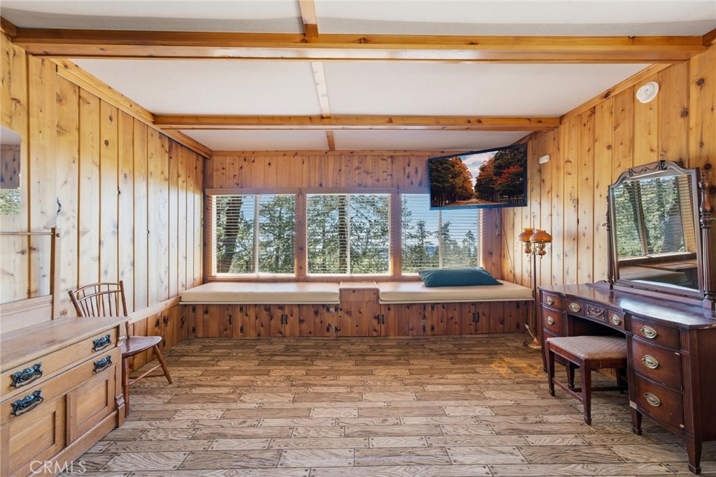 24759 Schaffer Drive Property Photo 10