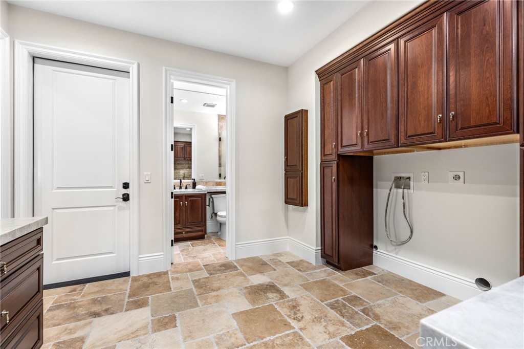 22477 Boating Way Property Photo 31