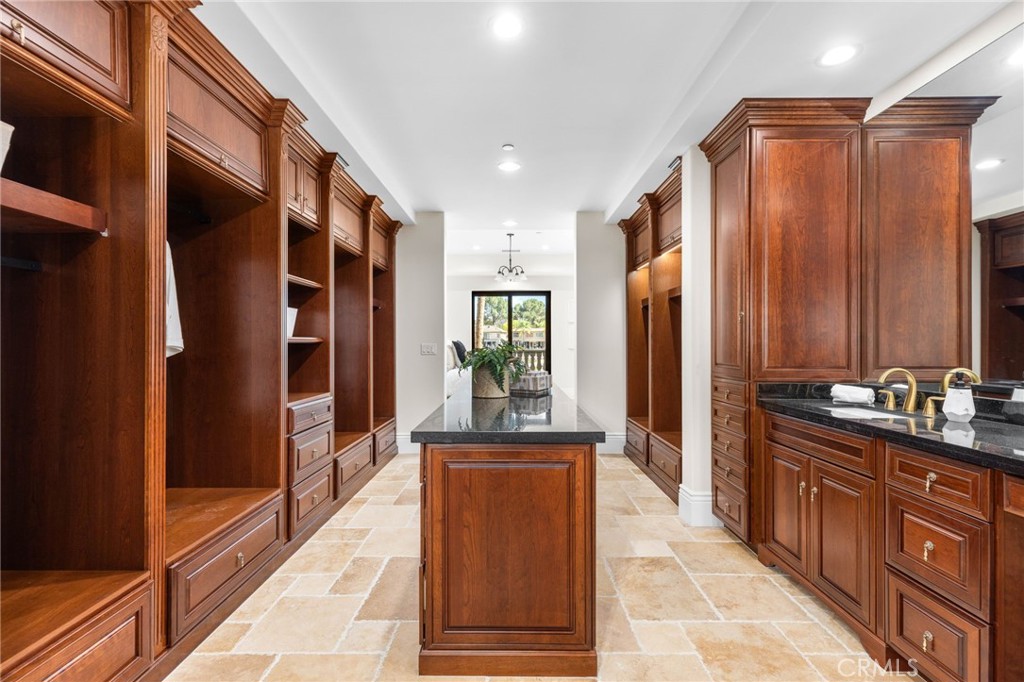 22477 Boating Way Property Photo 43