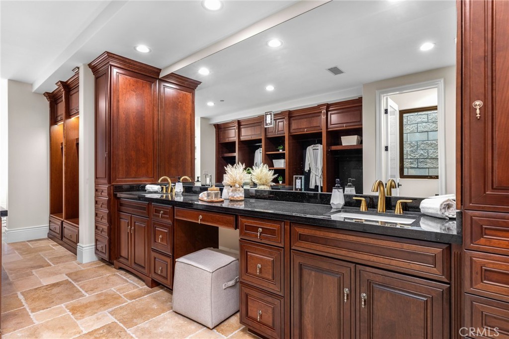 22477 Boating Way Property Photo 45