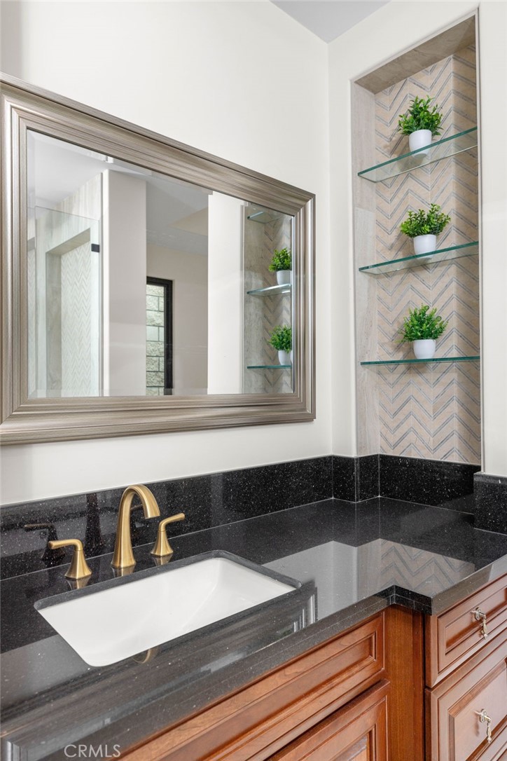 22477 Boating Way Property Photo 54