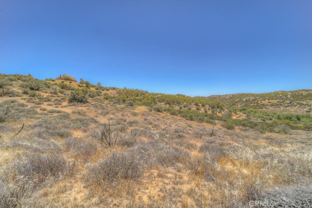 48805 Leaning Rock Court Property Photo 8
