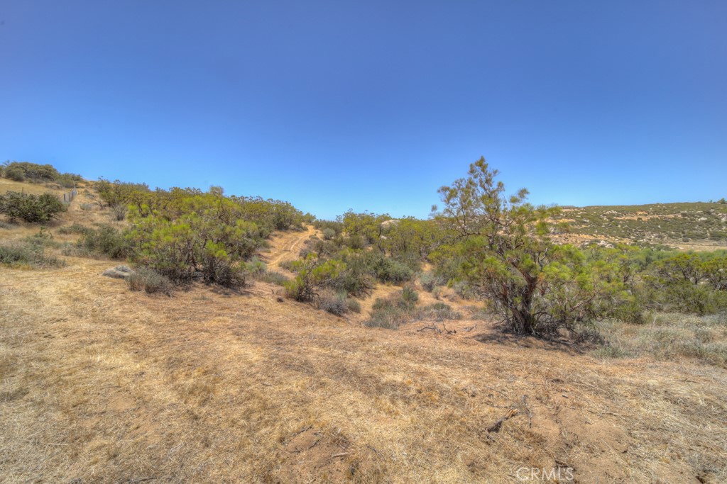 48805 Leaning Rock Court Property Photo 11
