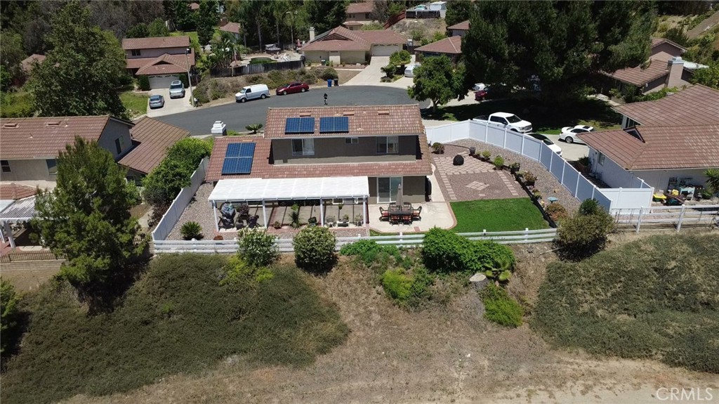 30369 Veronda Property Photo 2