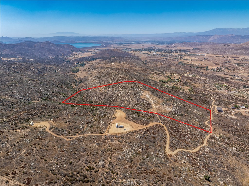 33445 Chameleon Road Property Photo 8