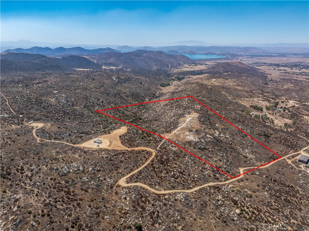 33445 Chameleon Road Property Photo 9
