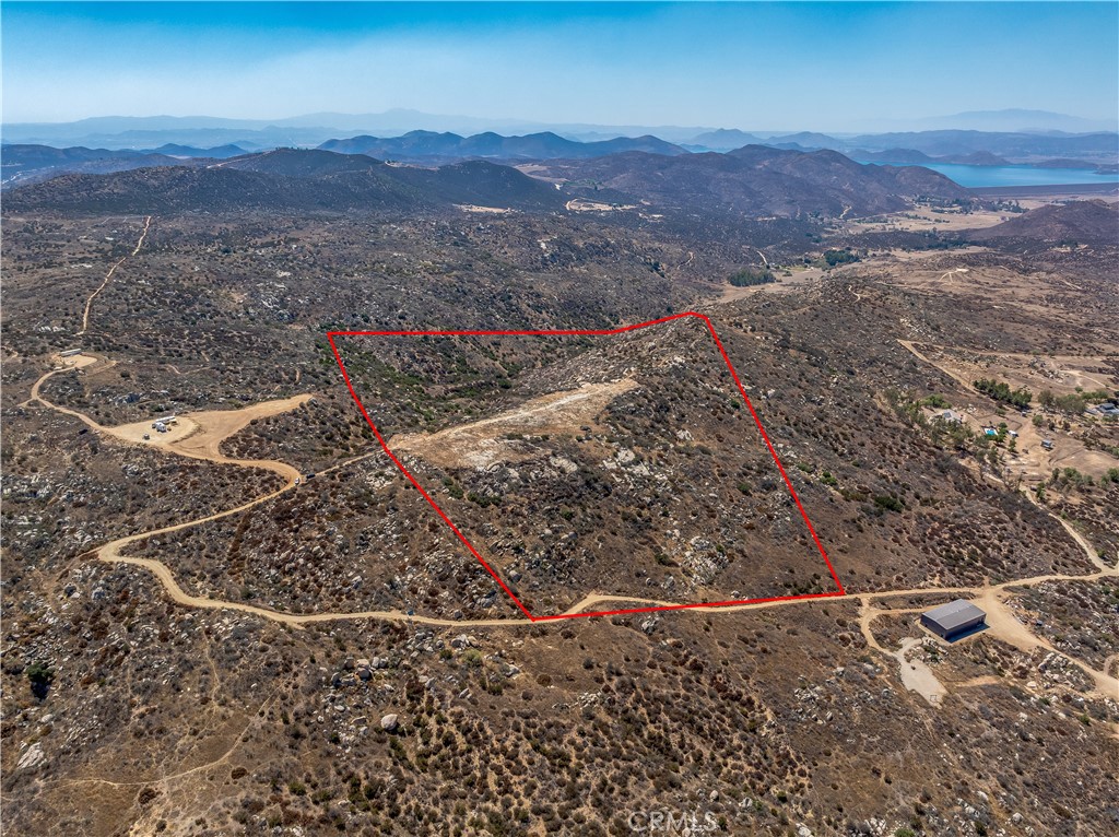 33445 Chameleon Road Property Photo 10