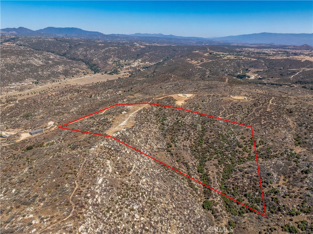 33445 Chameleon Road Property Photo 12
